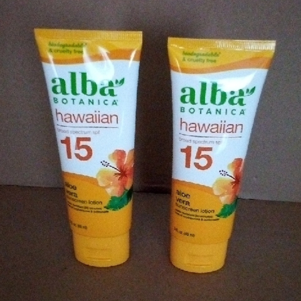 Alba Botanica Hawaiian Sunscreen SPF 15 (2)